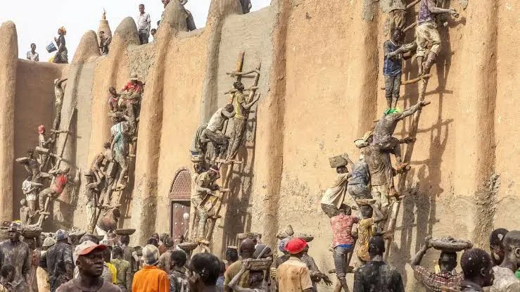 Great Mosque of Djenné, Mali: A Timeless Marvel Inspiring Sustainable Architecture Globally 1 A Legacy of Mud and Mastery