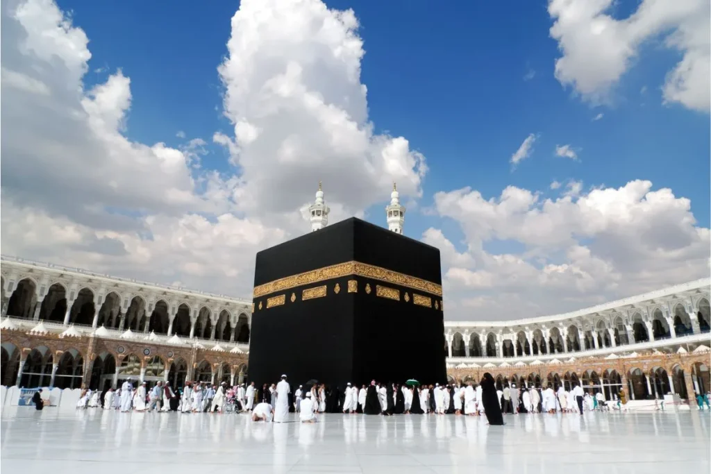 Saudi Arabia Suspends Visas for 14 Countries Including Morocco