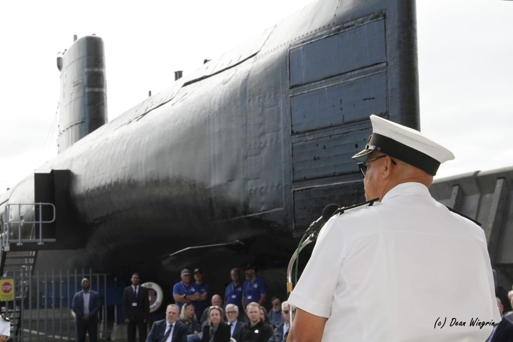 Submarine